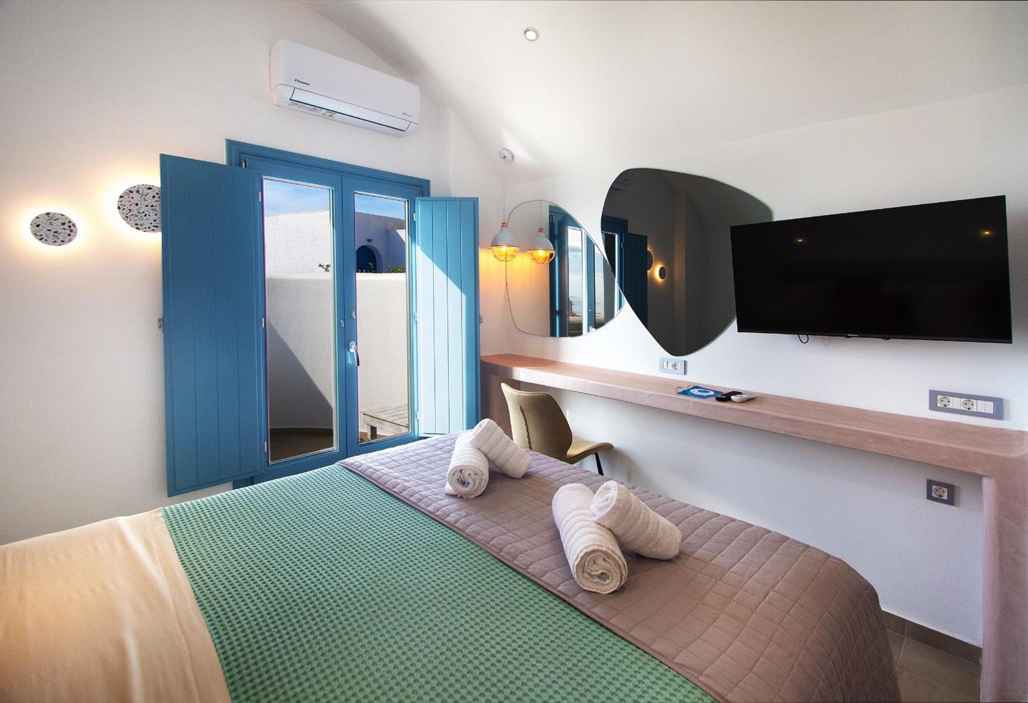 Pýrgos Aegean Blue Suites מראה חיצוני תמונה
